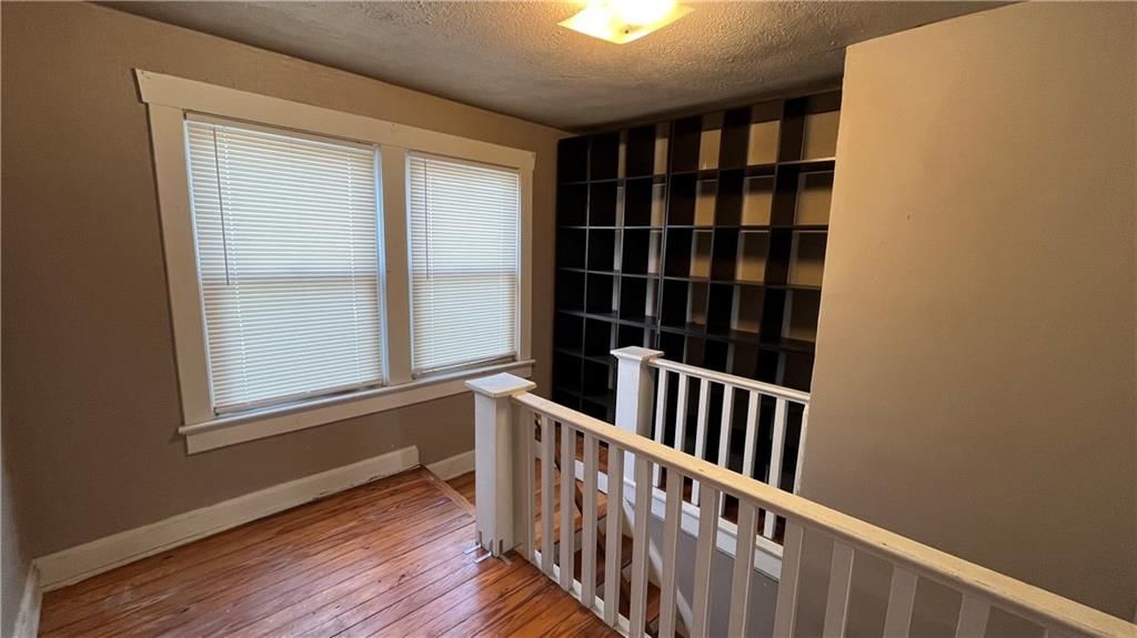 1220 Hardesty Avenue — photo 13