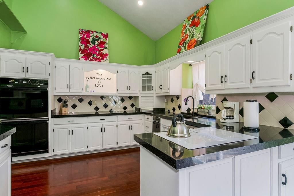 11504 Summit Street — photo 10