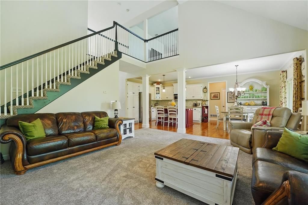 2202 Greenfield Court — photo 14