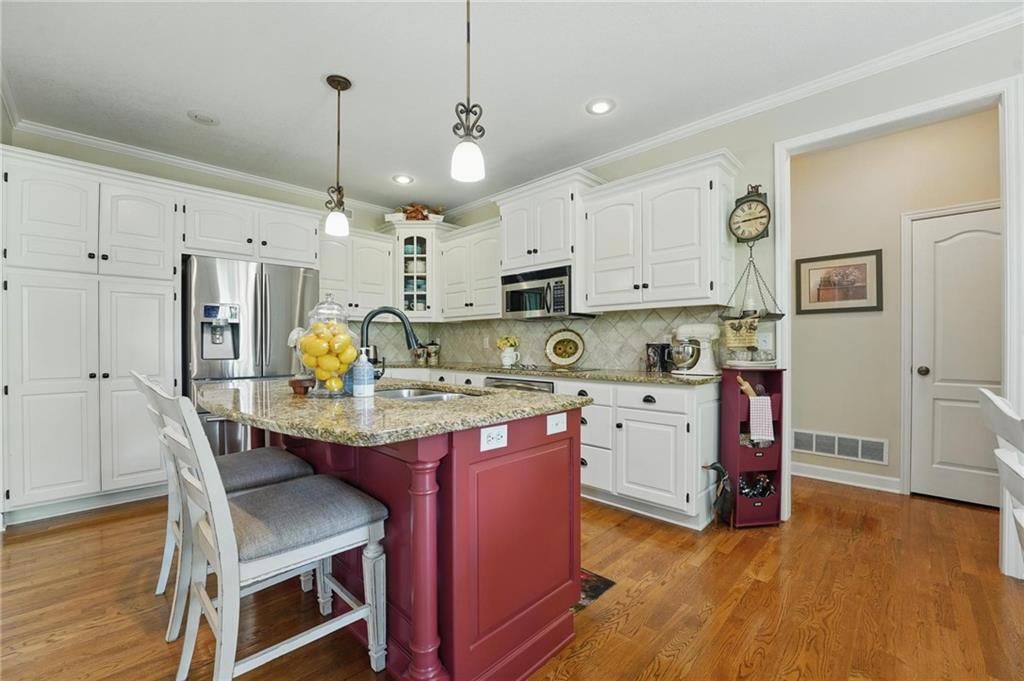 2202 Greenfield Court — photo 17