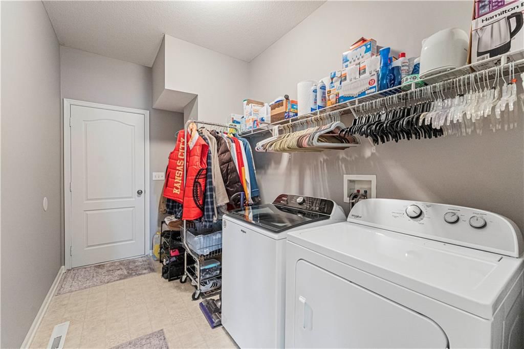 2202 Greenfield Court — photo 28