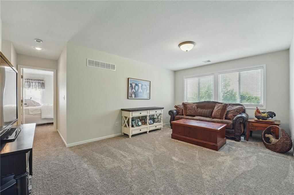 2202 Greenfield Court — photo 29
