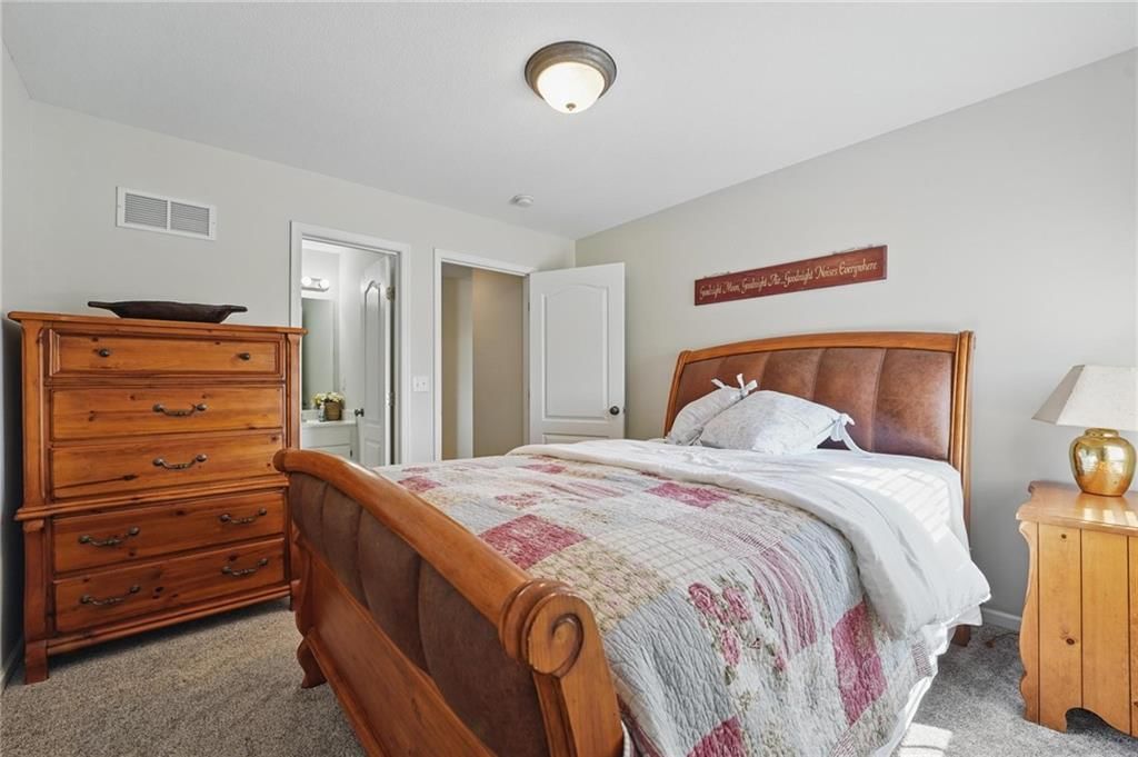 2202 Greenfield Court — photo 32