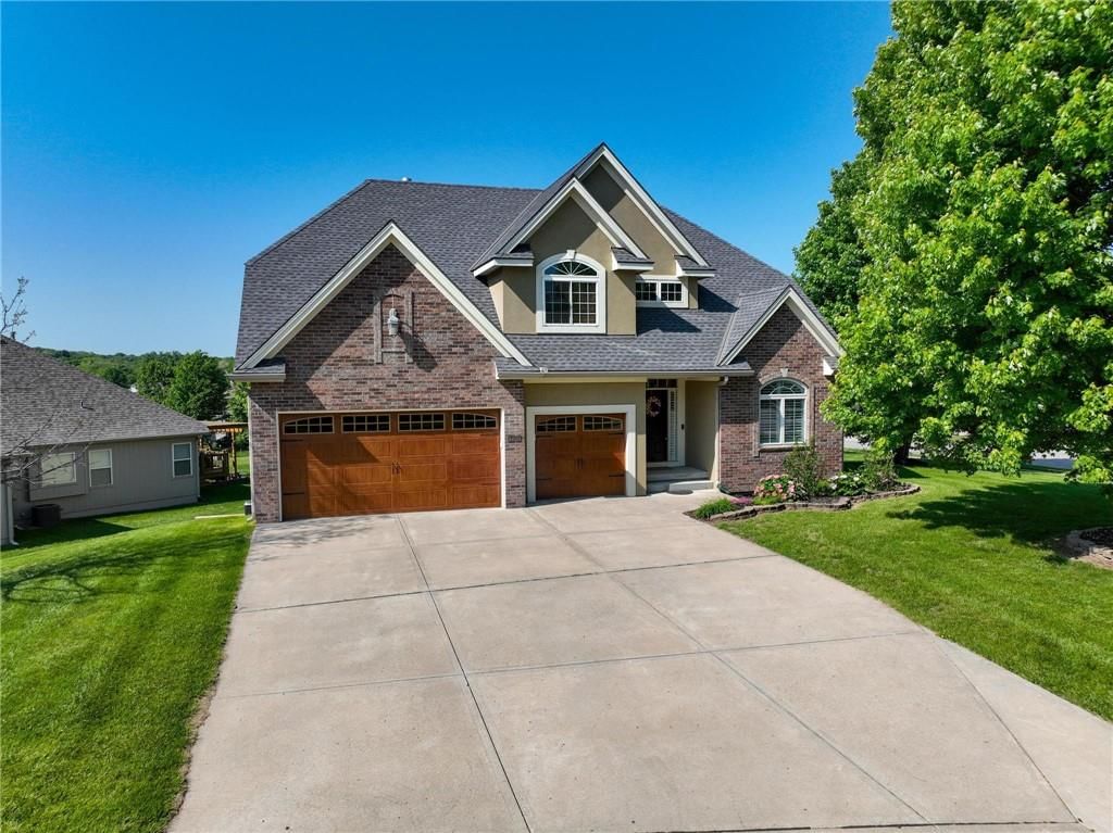 2202 Greenfield Court — photo 43