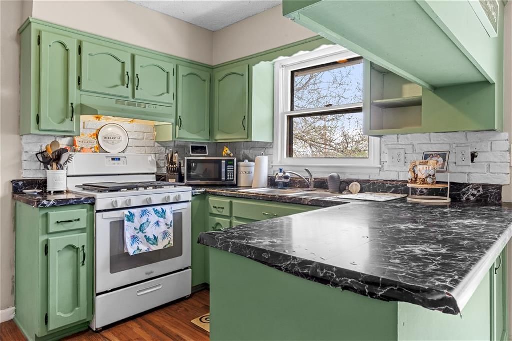 17804 Whitney Court — photo 18