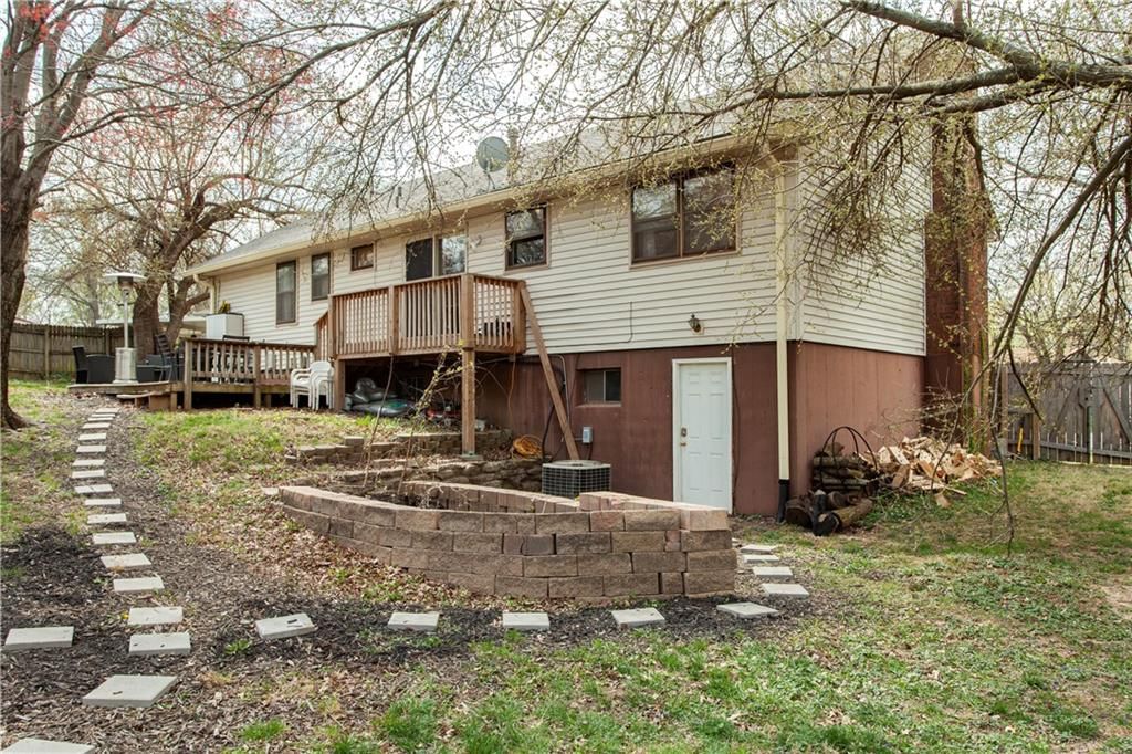 17804 Whitney Court — photo 9