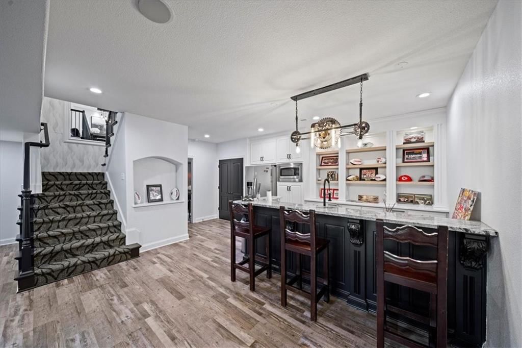 6837 N Myrtle Court — photo 53