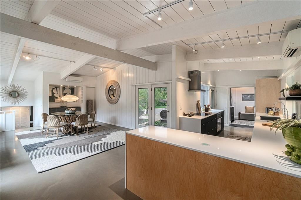 2400 W 86th Terrace — photo 10