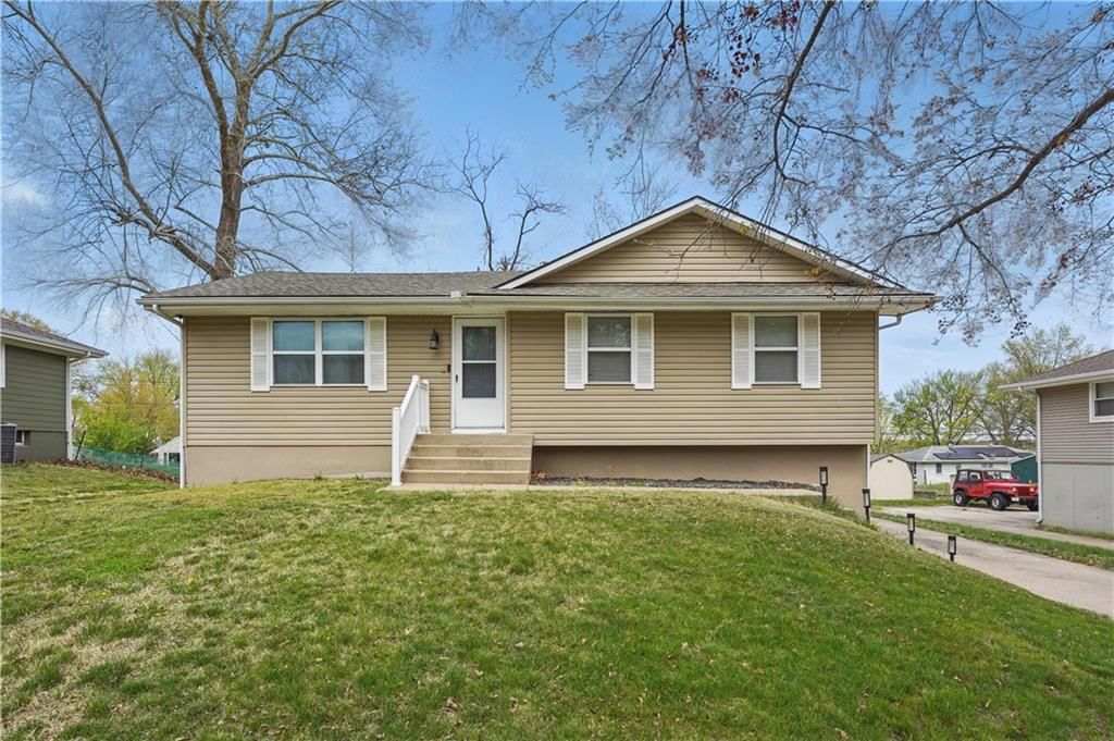406 Allen Street — photo 33