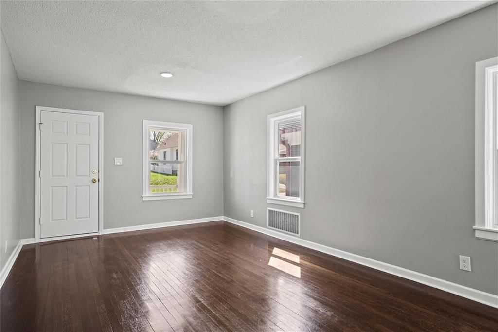 438 N 22nd Street — photo 7