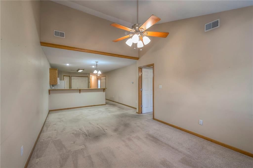 446 KREISEL Drive — photo 14