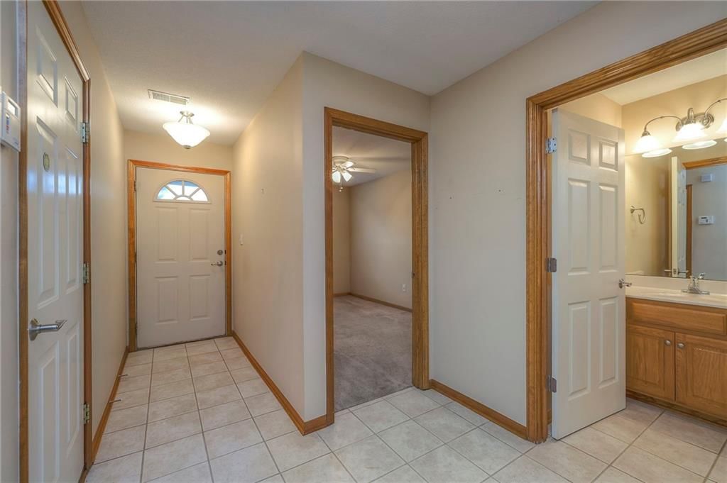 446 KREISEL Drive — photo 3