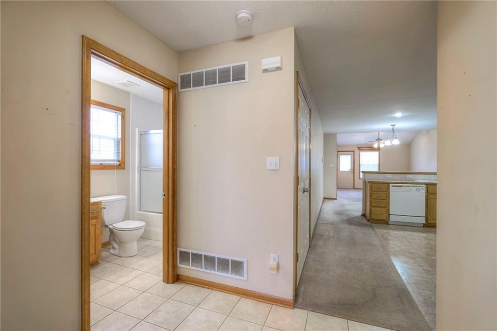 446 KREISEL Drive — photo 4