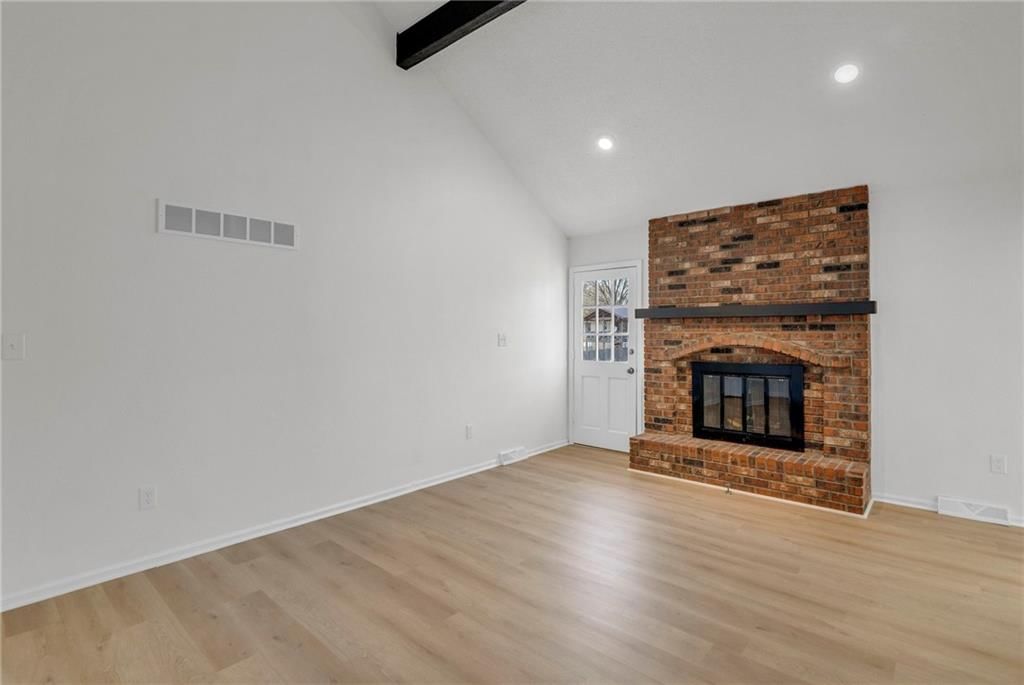 17105 E 49th Terrace — photo 3