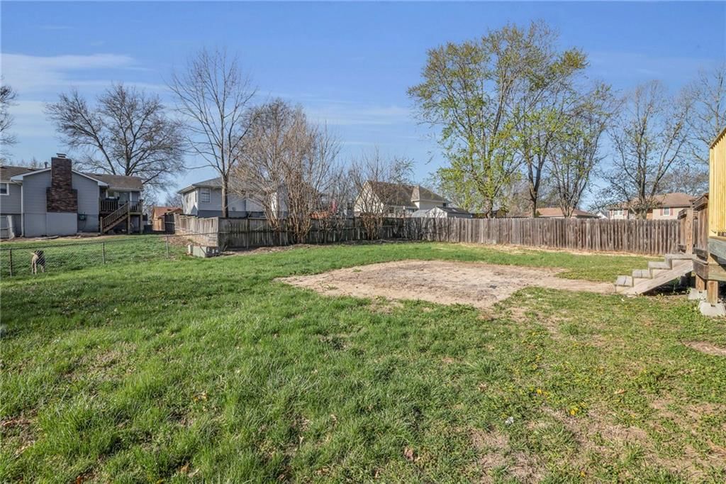 17105 E 49th Terrace — photo 32