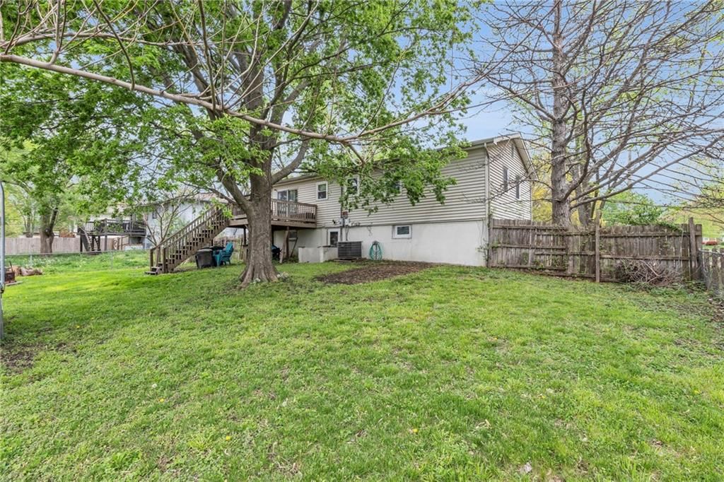 514 S Oak Street — photo 28