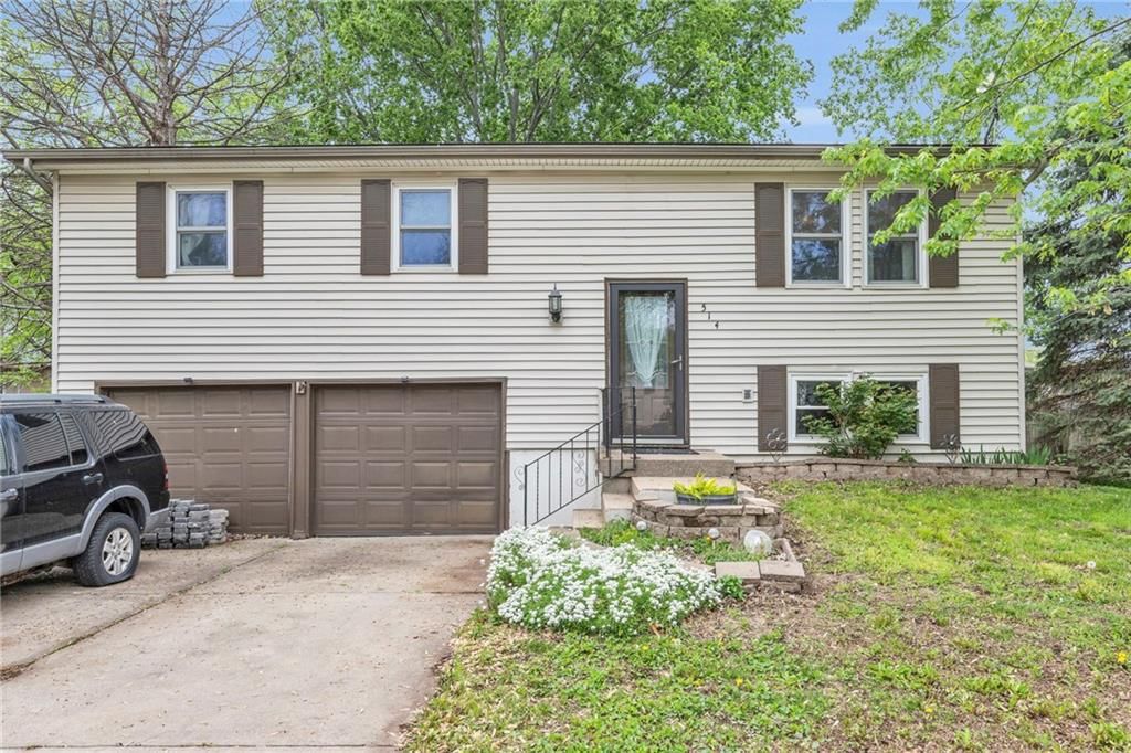 514 S Oak Street — photo 29