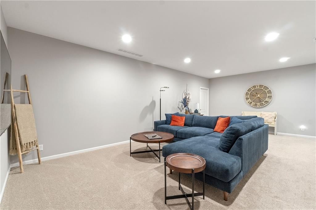 16955 W 168th Terrace — photo 32
