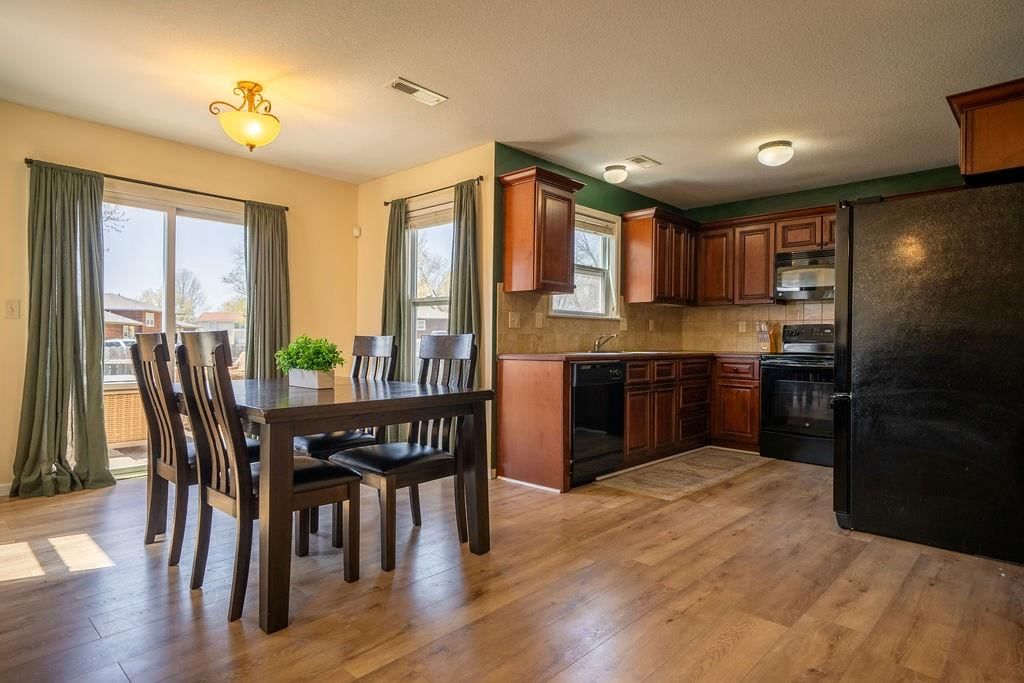 2605 Knollbrook Court — photo 12