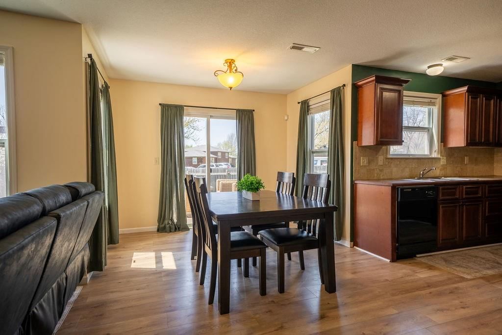 2605 Knollbrook Court — photo 16