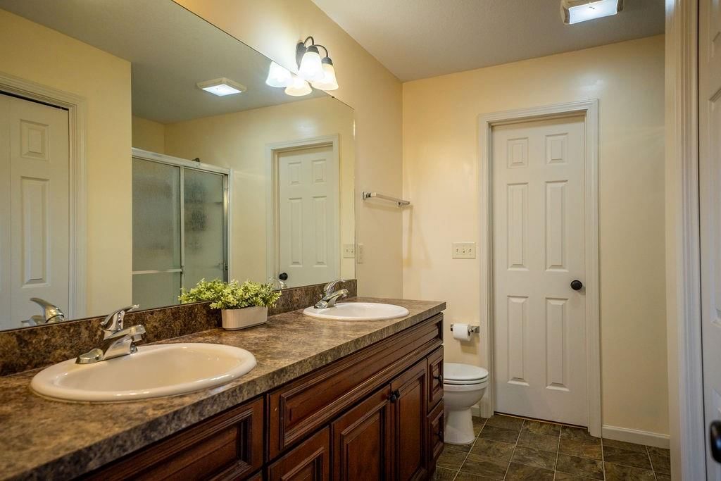 2605 Knollbrook Court — photo 25
