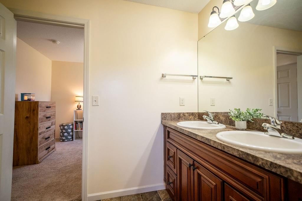 2605 Knollbrook Court — photo 32