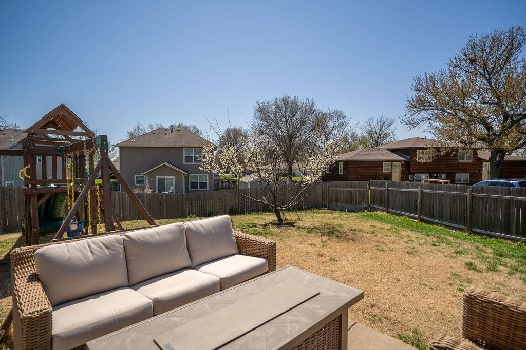 2605 Knollbrook Court — photo 41