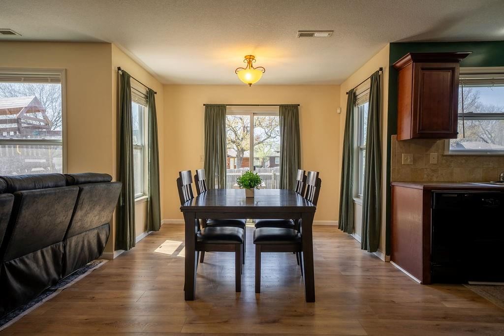 2605 Knollbrook Court — photo 10