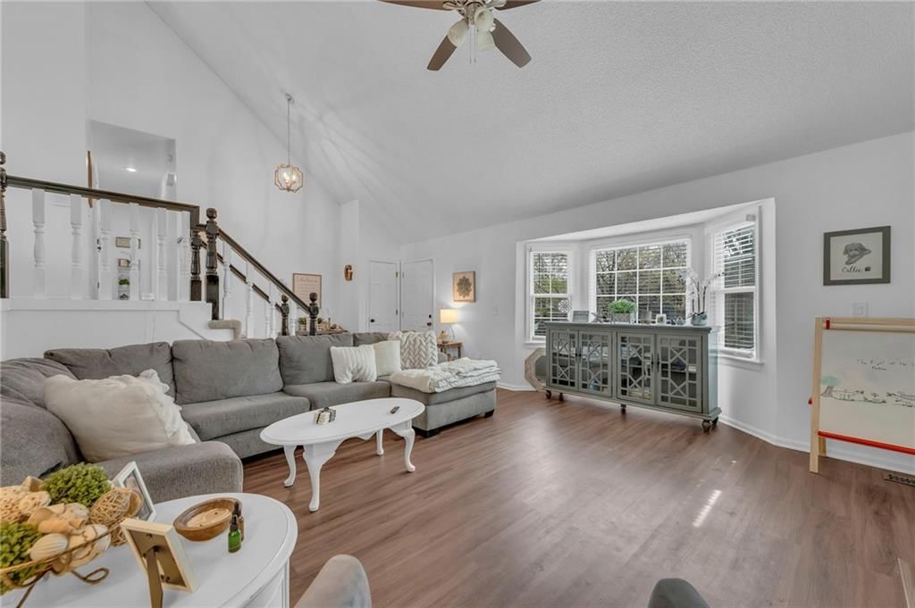 14808 S Saddletree Lane — photo 5