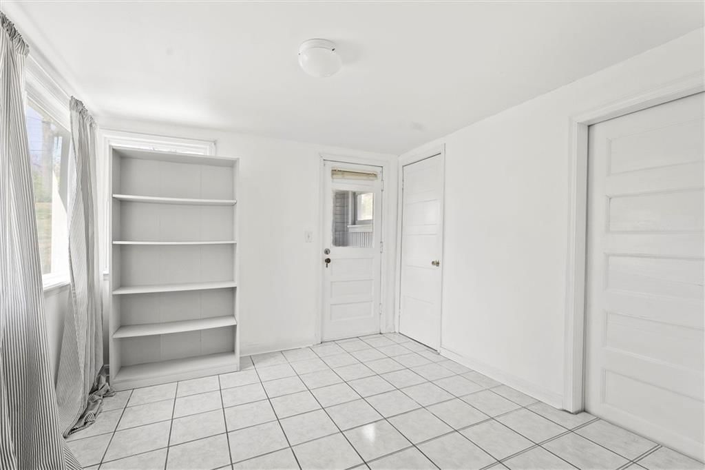 314 NE PARK Circle — photo 17