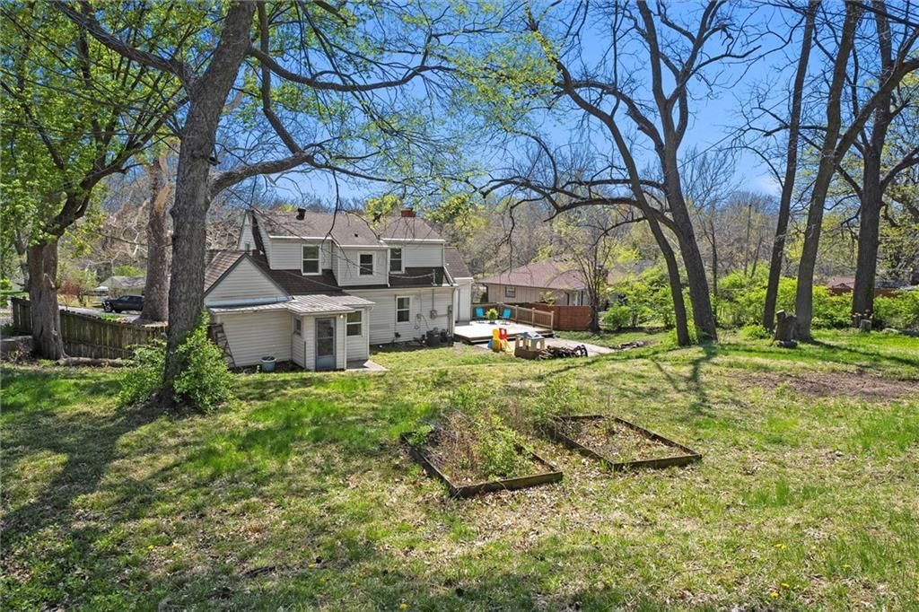 314 NE PARK Circle — photo 30