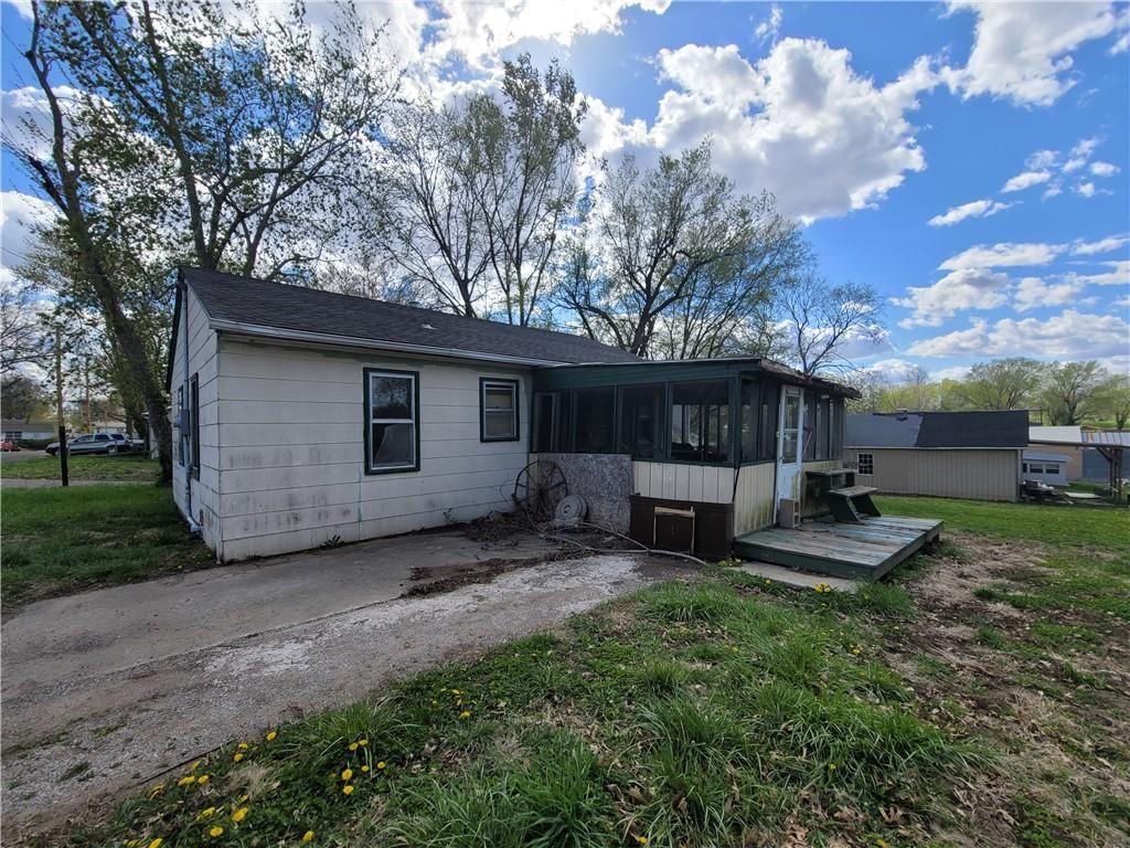 2116 Mckinley Street — photo 10