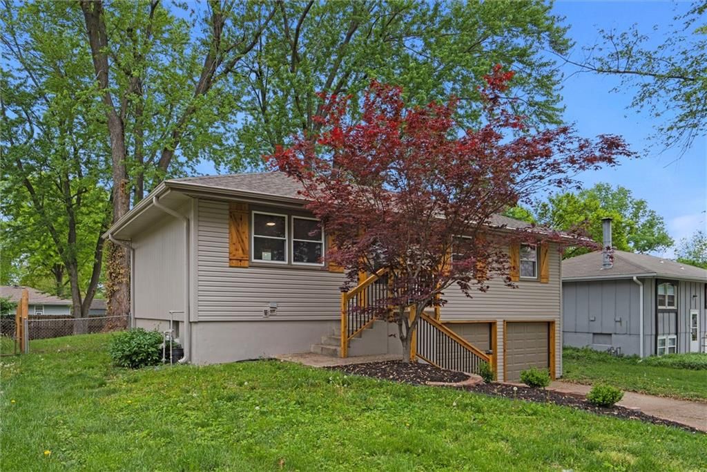 15312 E 48th Terrace — photo 3