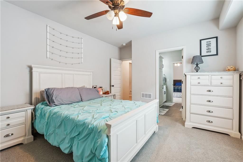 235 SW Eagles Ridge Drive — photo 36