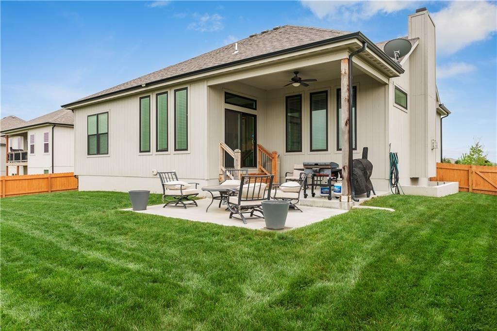 235 SW Eagles Ridge Drive — photo 42