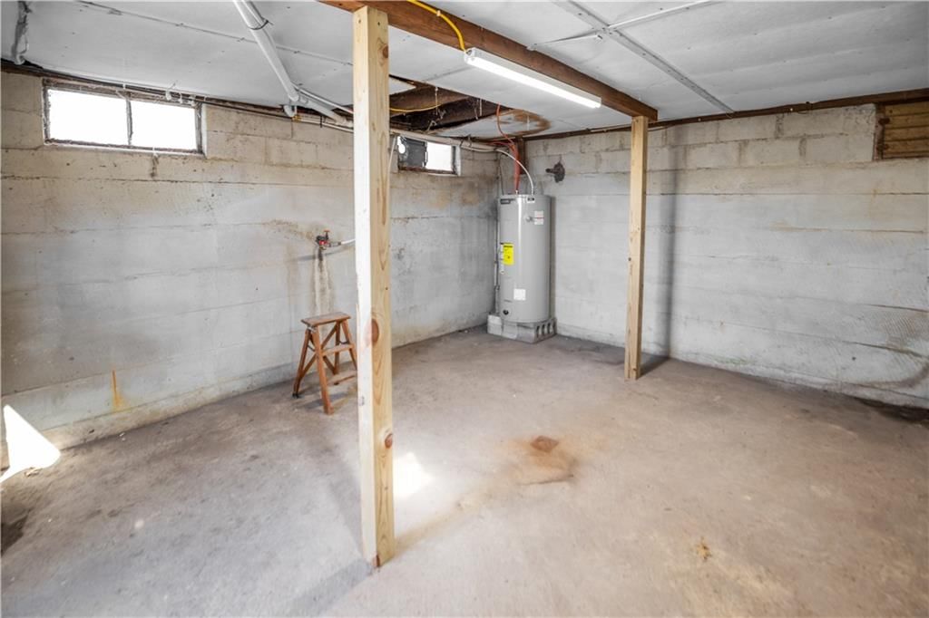 110 W North Street — photo 19