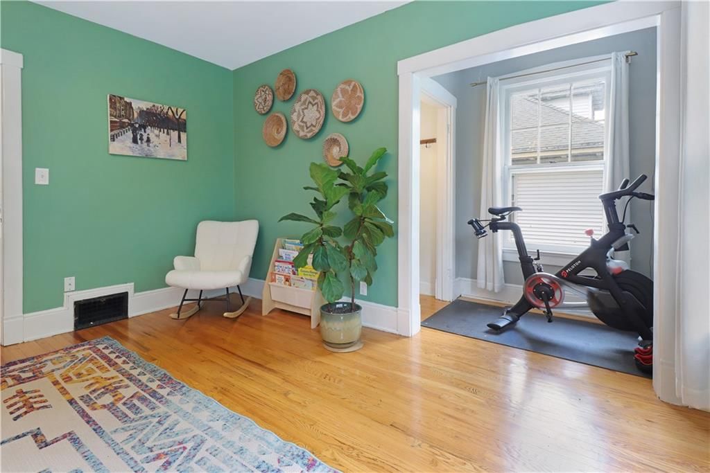 3916 Mercier Street — photo 16