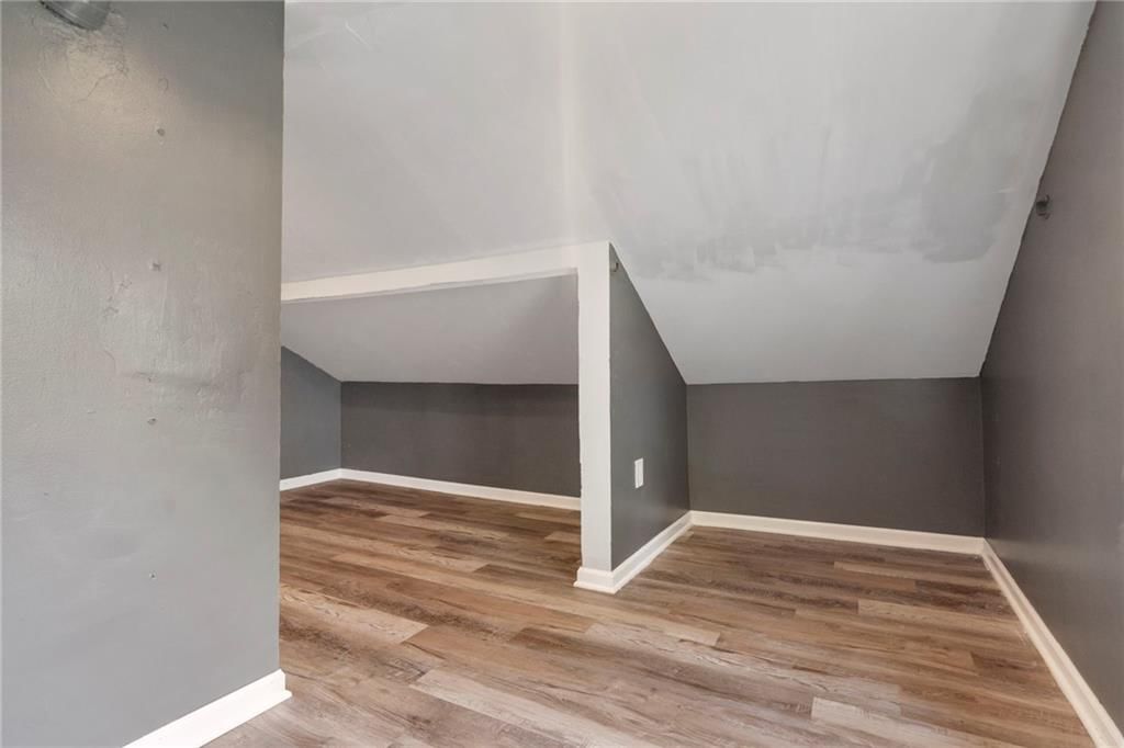 1408 Spruce Street — photo 15