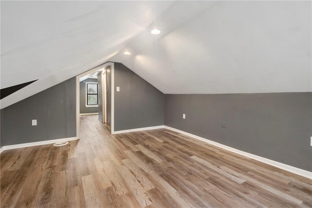 1408 Spruce Street — photo 20
