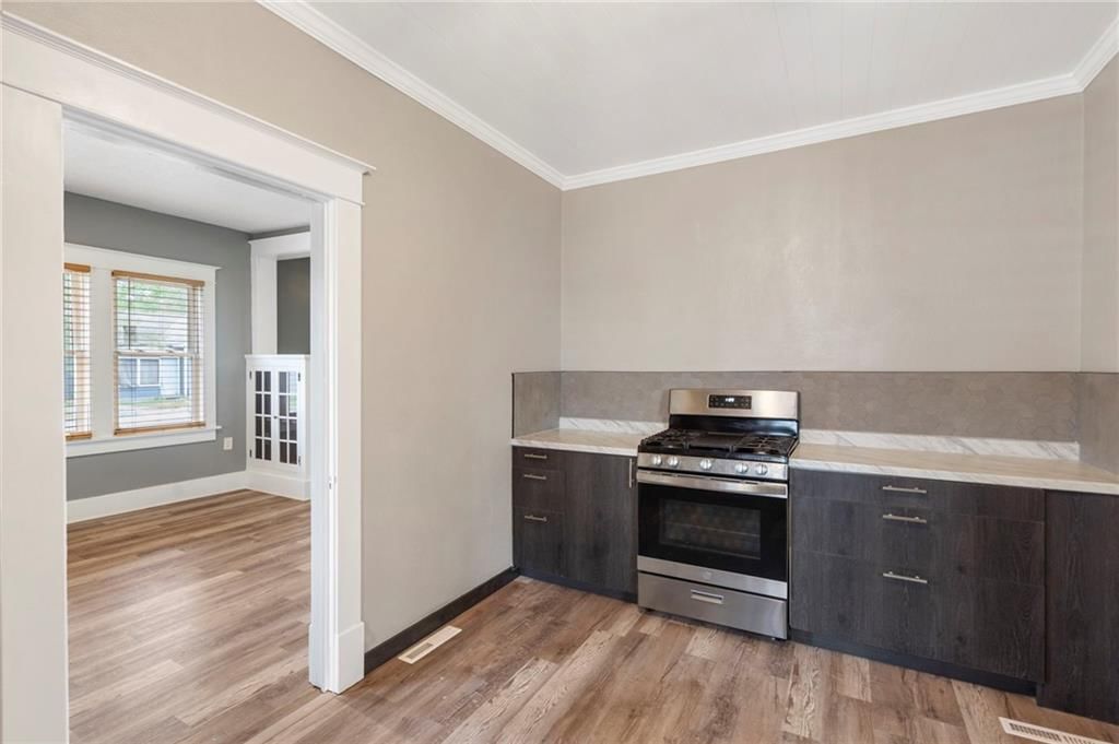 1408 Spruce Street — photo 10