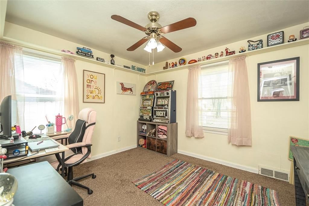 1407 S Cedar Street — photo 14