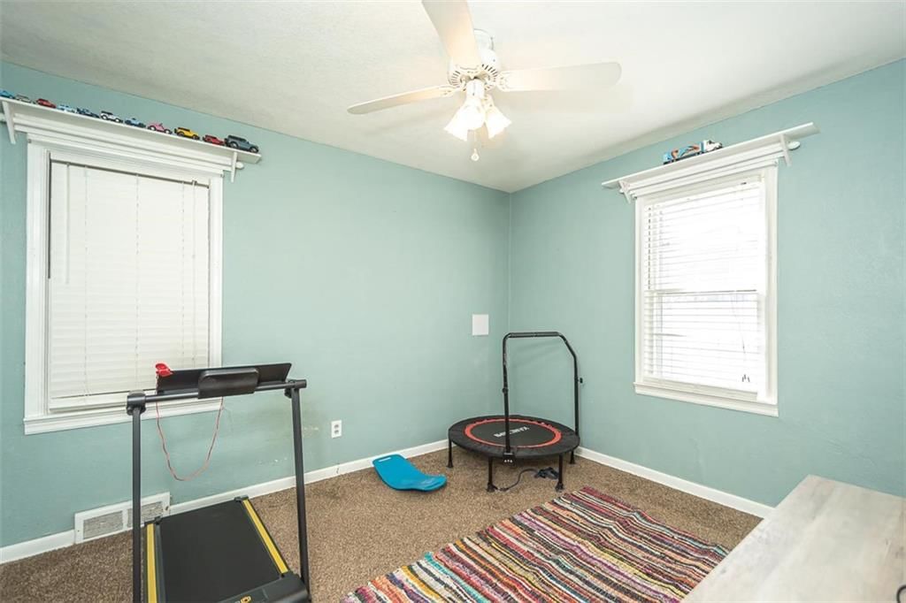 1407 S Cedar Street — photo 18