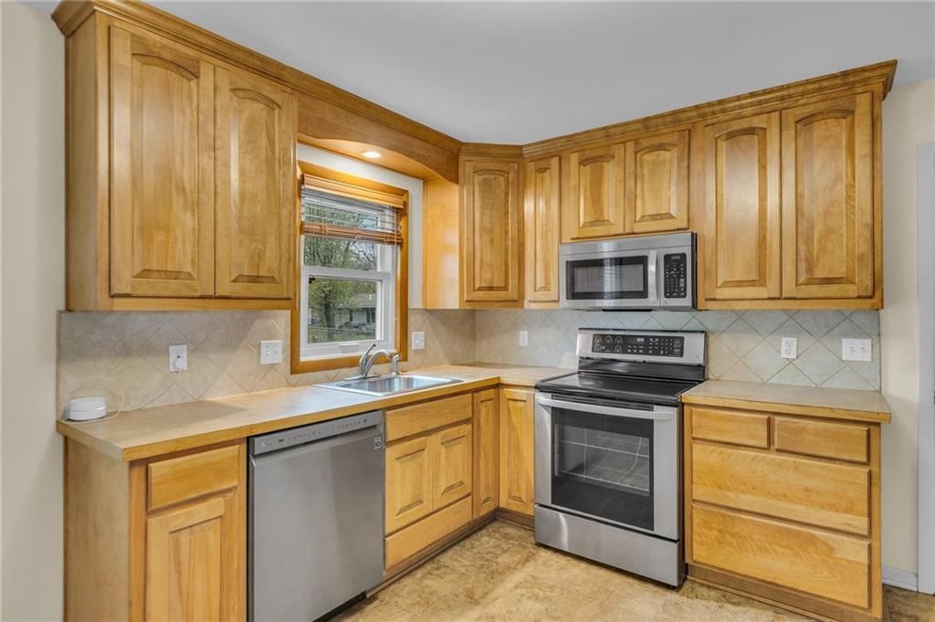 6102 QUIVIRA Road — photo 11
