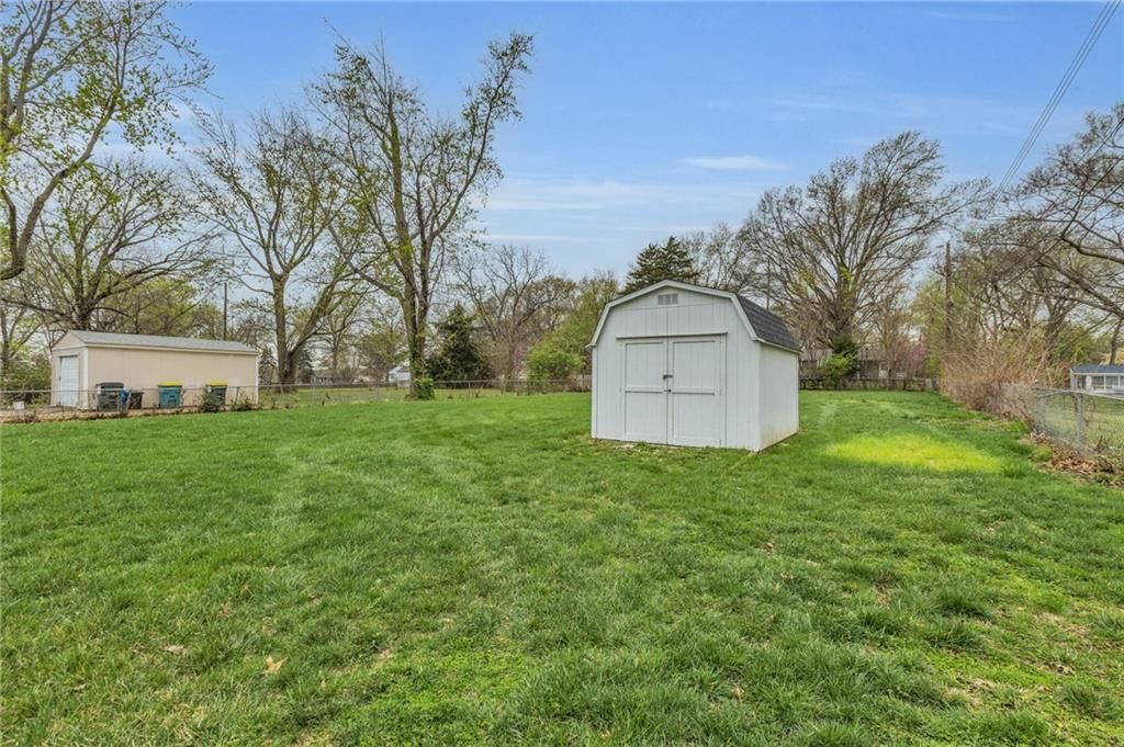 6102 QUIVIRA Road — photo 23