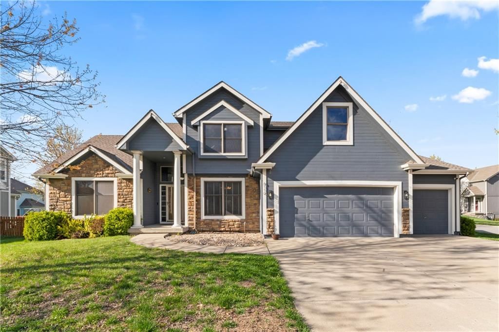 8110 NE 72nd Terrace, Kansas City, MO