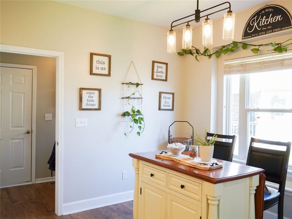 209 Westgate Court — photo 13
