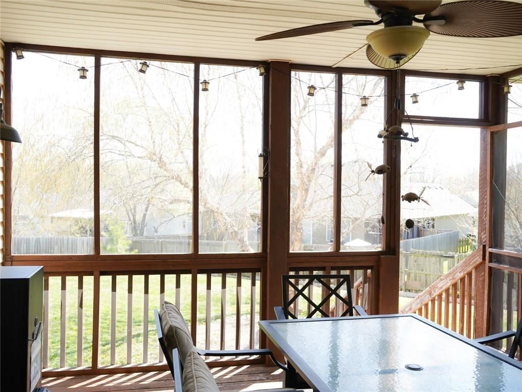 209 Westgate Court — photo 15