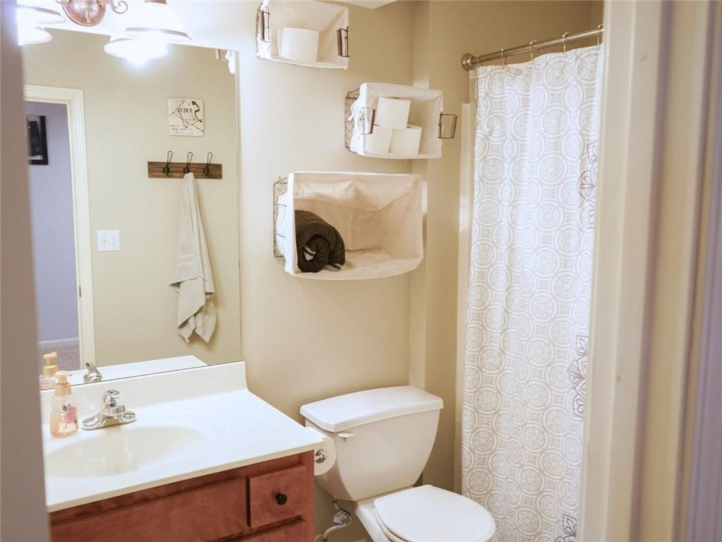 209 Westgate Court — photo 28