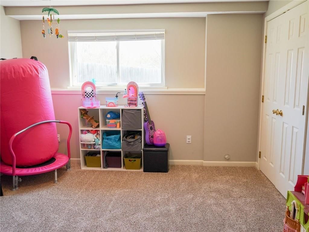 209 Westgate Court — photo 30