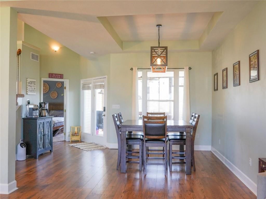 209 Westgate Court — photo 4